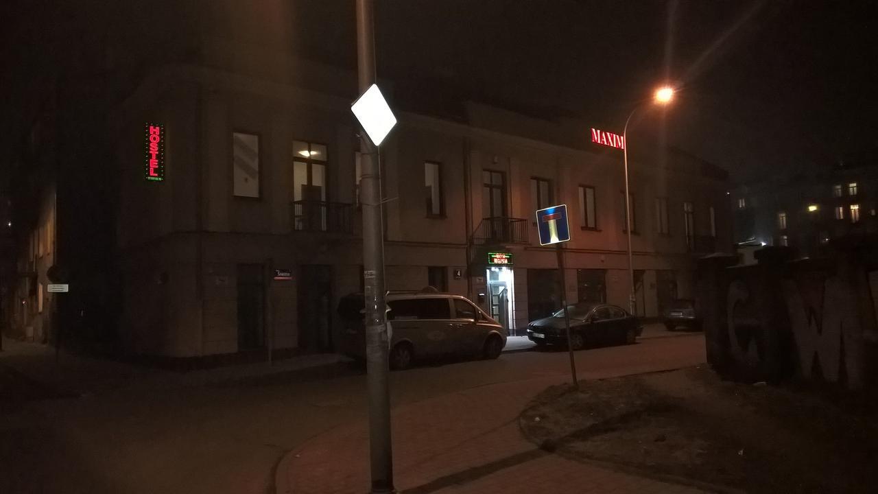 Hostel Maxim Warsaw Luaran gambar